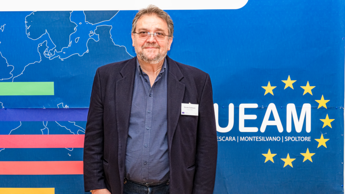 Donato Colleluori, CEO di Gruppo Xera, fotografato all'evento finale del progetto Erasmus+ AdoptIDee, il 19 aprile 2024 all’Aurum di Pescara