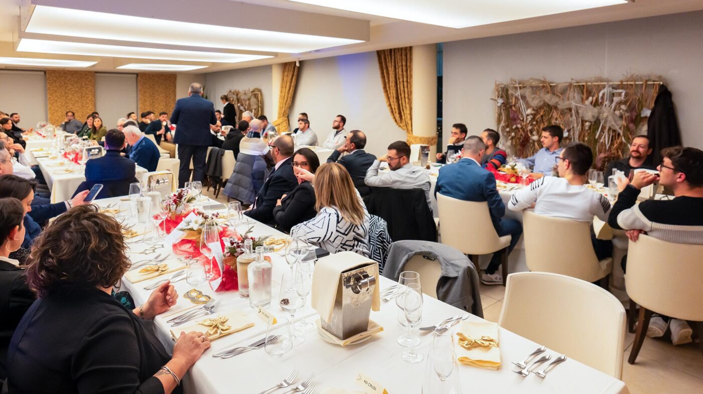 Cena aziendale Natale 2024