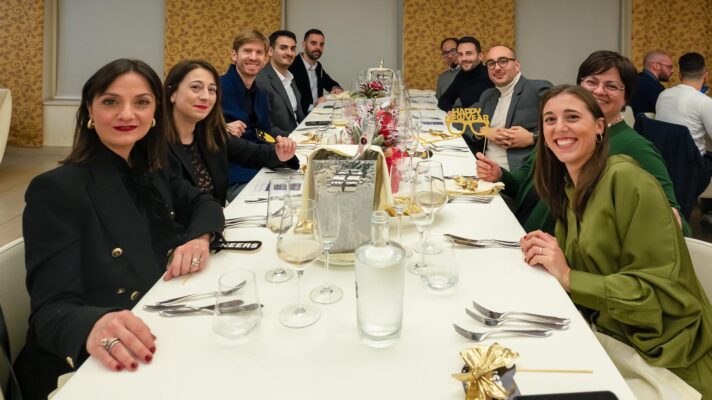 Alcuni colleghi Dataone e Zenko alla cena aziendale 2024