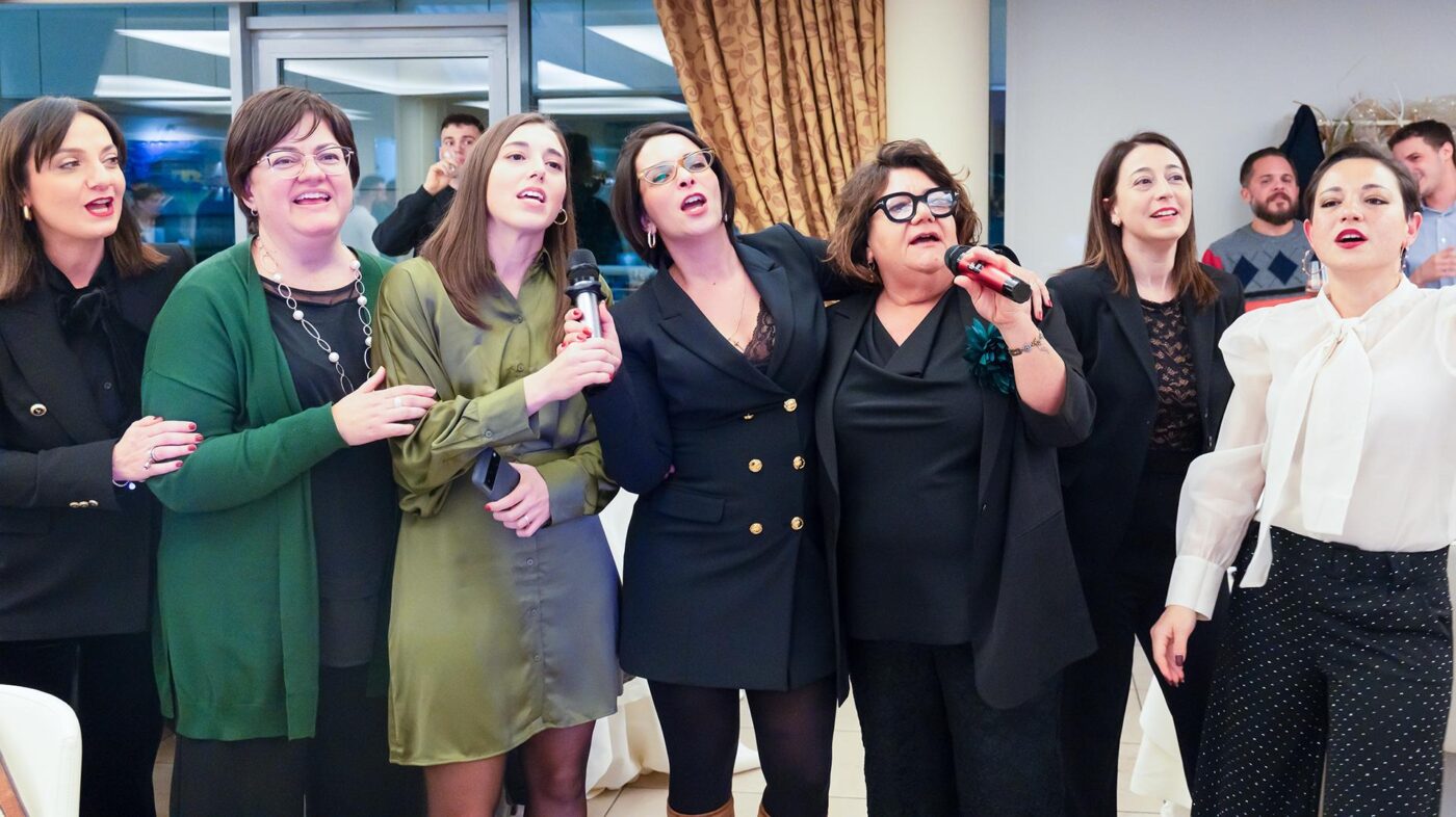 Musica e karaoke. Natale 2024