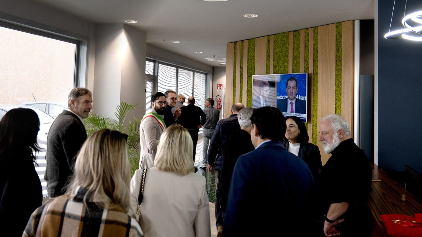 Inaugurazione nuova sede presso il C.C. "Ibisco"