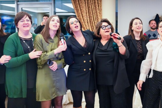 Musica e karaoke. Natale 2024