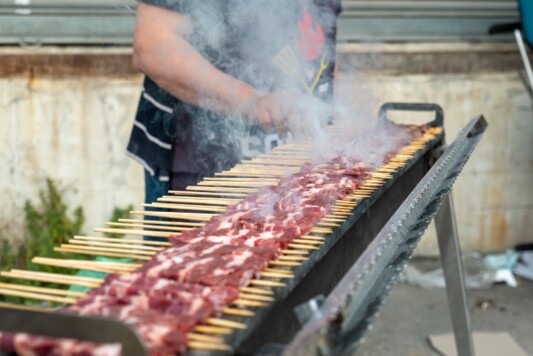 Arrosticini abruzzesi in cottura